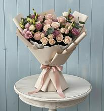 Букет цветов из:  Розы и Лизиантусы #REPLACE_PRED# Высоковске