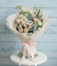 Букет цветов из:  Розы и Лизиантусы #REPLACE_PRED# Высоковске