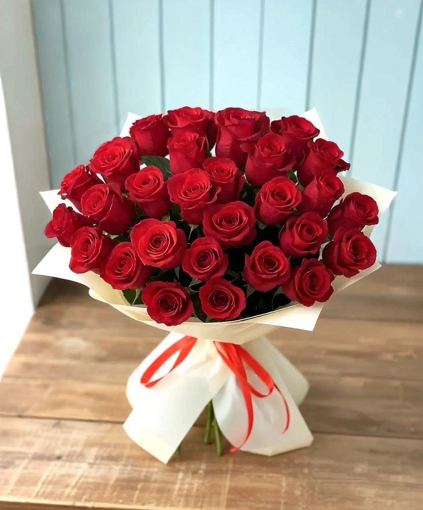 Букет 29 Красных роз в Высоковске