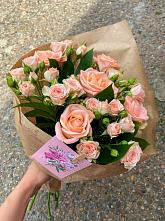 Букет цветов из:  Розы #REPLACE_PRED# Высоковске