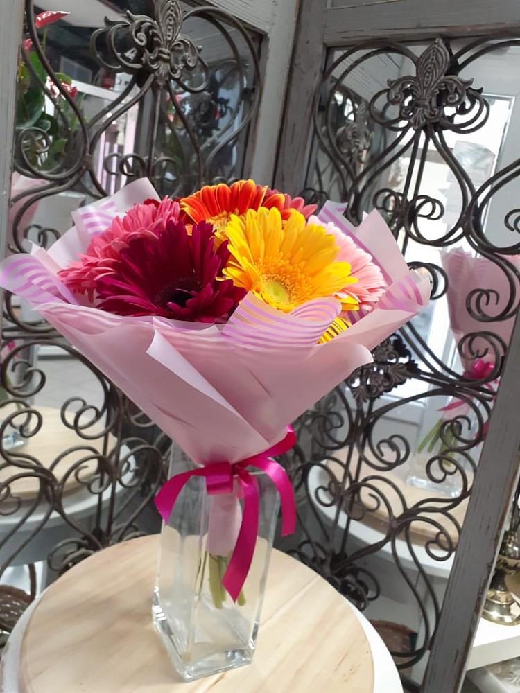 Букет цветов из: Герберы в Высоковске