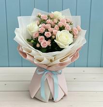 Букет цветов из:  Розы в Высоковске