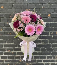 Букет цветов из:  Герберы и Хризантемы #REPLACE_PRED# Высоковске