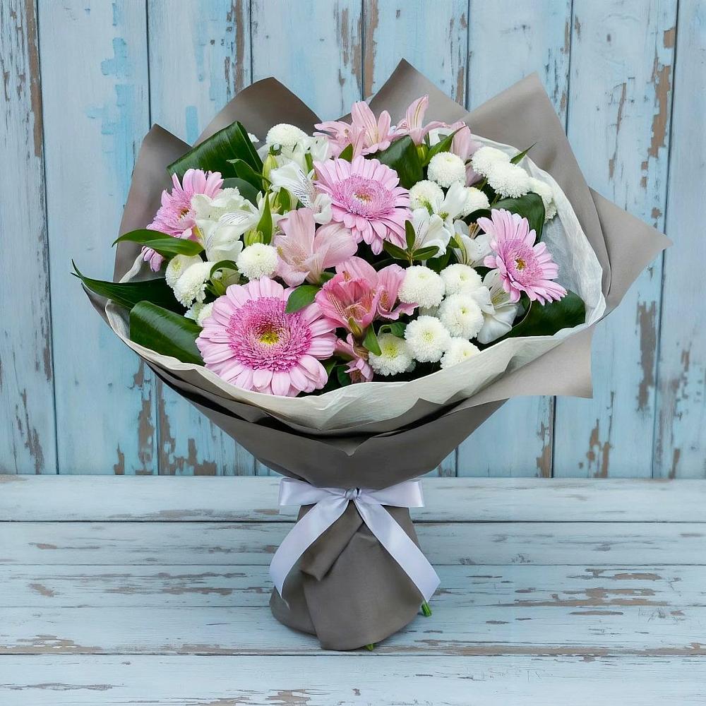 Букет цветов из: Герберы, Альстромерии и Хризантемы в Высоковске