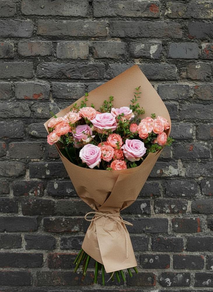 Букет цветов из: Розы в Высоковске