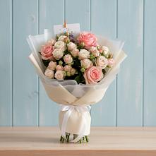 Букет цветов из:  Розы в Высоковске
