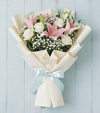 Букет цветов из:  Лилии в Высоковске