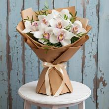 Букет цветов из:  Орхидеи и Розы #REPLACE_PRED# Высоковске