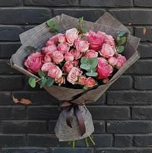 Букет цветов из:  Розы в Высоковске
